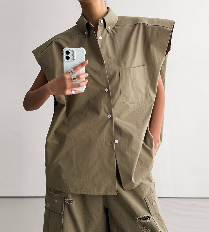 Paper Moon - Korean Women Fashion - #momslook - Oversized Square Sleeveless Shirt - 4