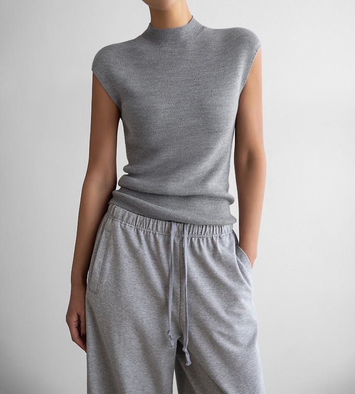 Paper Moon - Korean Women Fashion - #thelittlethings - Classic WholeGarment Sleeveless Knit - 4