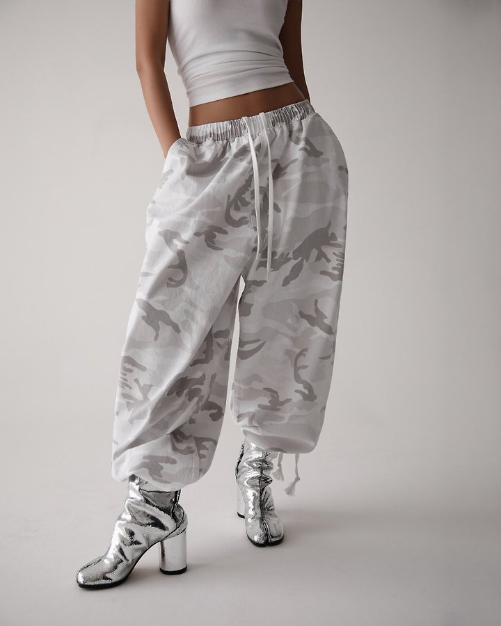 Paper Moon - Korean Women Fashion - #momslook - Camouflage Cotton Banded Maxi Wide Trousers - 3