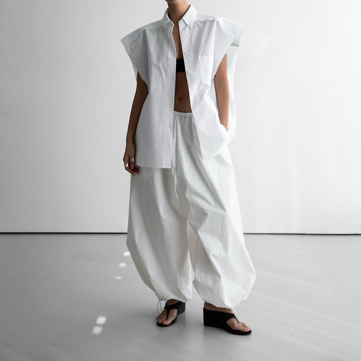 Paper Moon - Korean Women Fashion - #momslook - Cotton Balloon Wide Trousers - 2