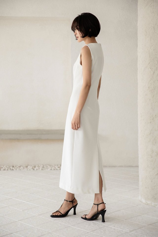 Paper Moon - Korean Women Fashion - #thelittlethings - Crepe Pencil Line Midi Sleeveless Kelly One-piece - 4