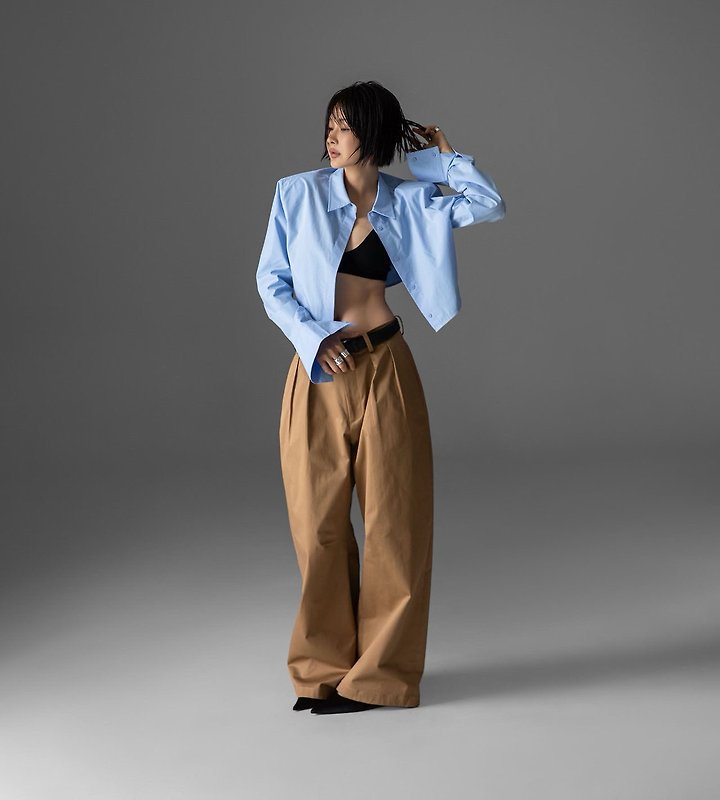 Paper Moon - Korean Women Fashion - #momslook - Classic Shoulder Pad Crop Button-Down Shirt - 3