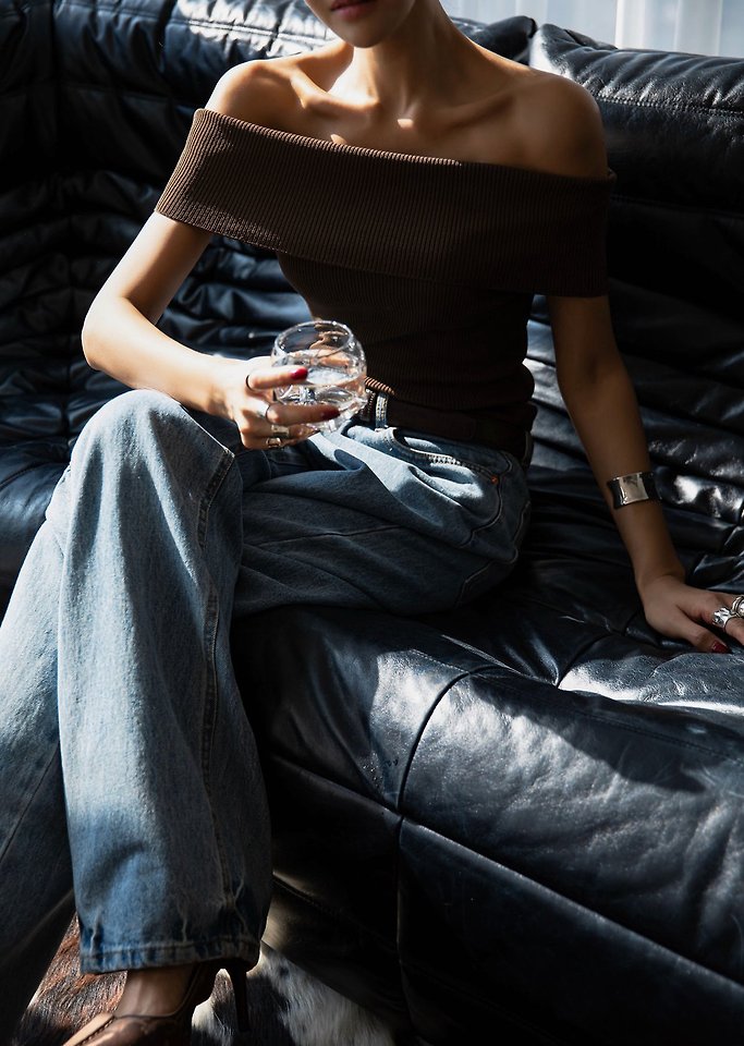 Paper Moon - Korean Women Fashion - #momslook - Classic Domingo Detail Straight Denim Pants - 5