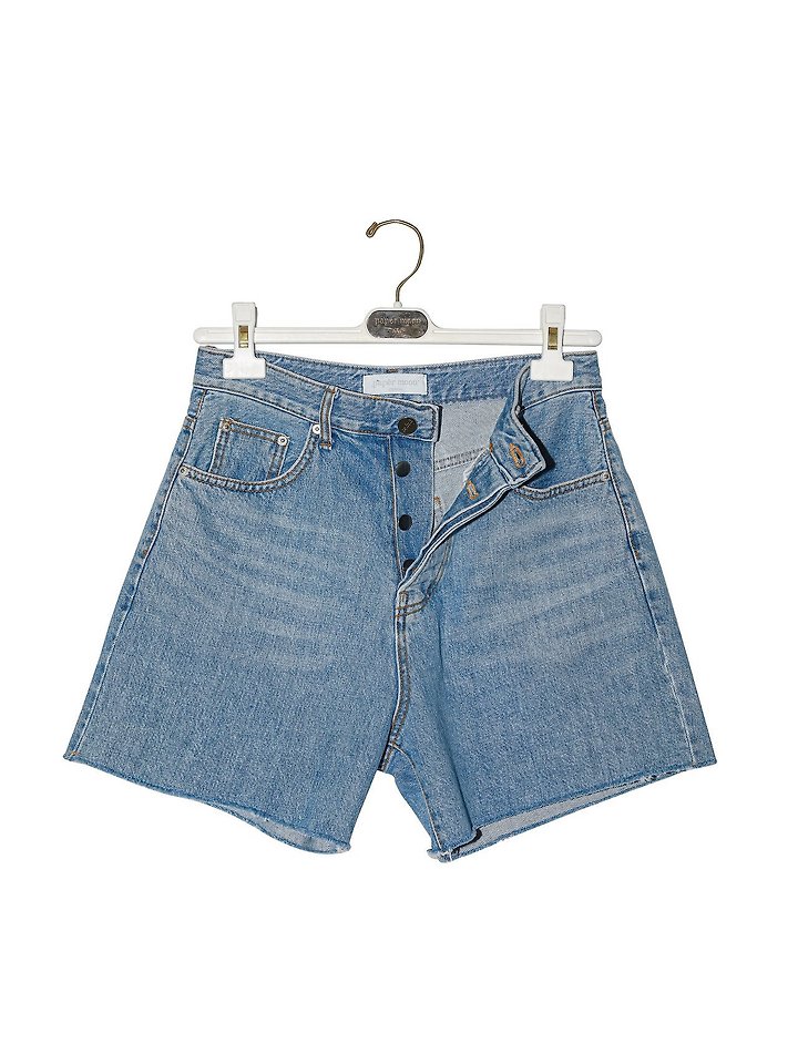 Paper Moon - Korean Women Fashion - #momslook - Cutted Detail Vintage Oversized Denim Shorts - 8