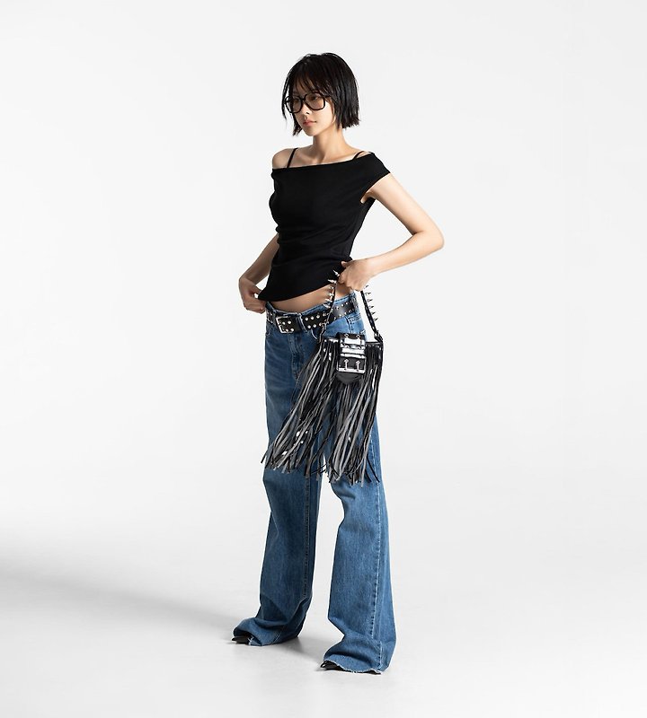 Paper Moon - Korean Women Fashion - #momslook - Contrast Off Shoulder Tee - 3