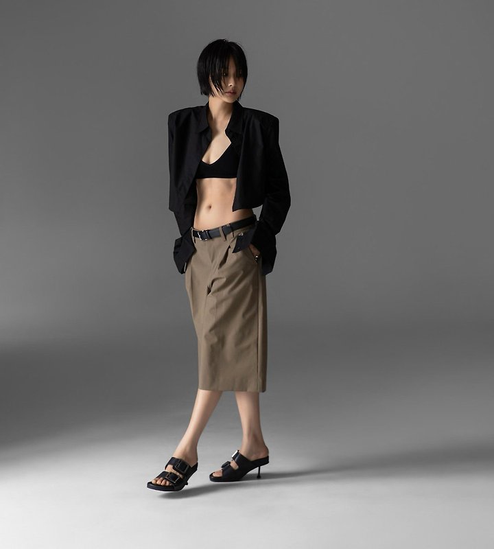 Paper Moon - Korean Women Fashion - #pursuepretty - Classic Wide Fit Bermuda Trousers - 3