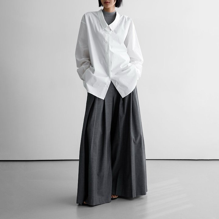 Paper Moon - Korean Women Fashion - #romanticstyle - Low Collar Point Paper Button-Down Shirt - 2