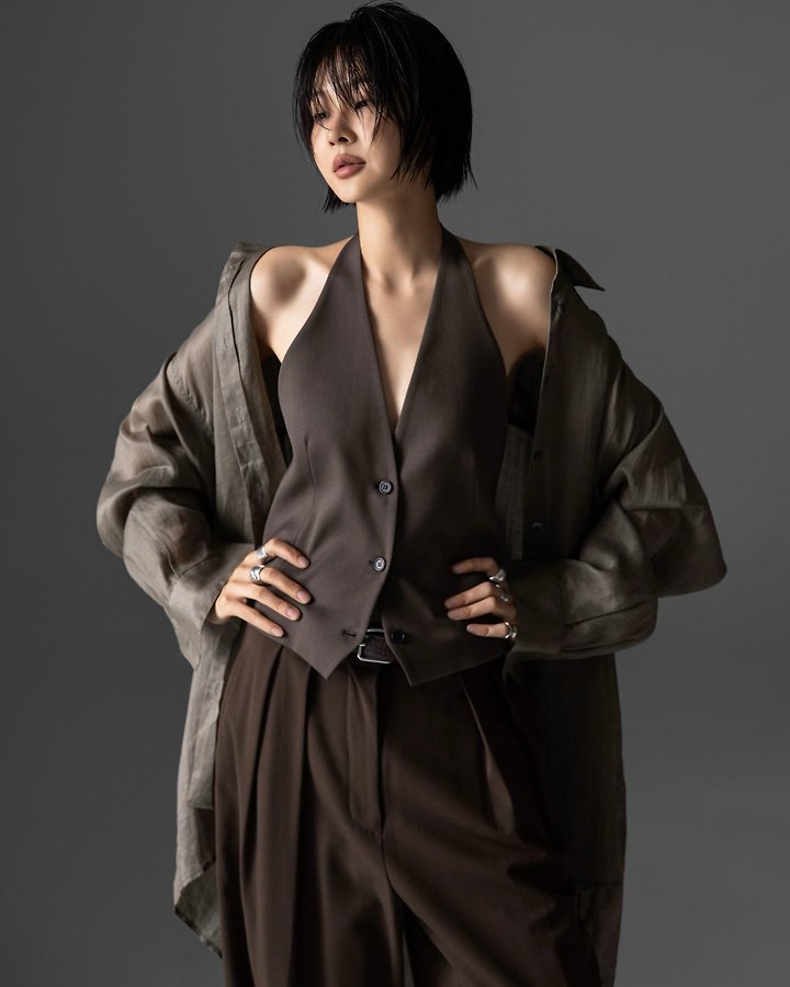 Paper Moon - Korean Women Fashion - #womensfashion - Vivid Oversized Linen Button-Down Shirt - 10