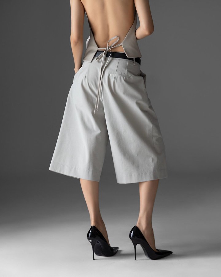 Paper Moon - Korean Women Fashion - #womensfashion - Classic Wide Fit Bermuda Trousers - 3