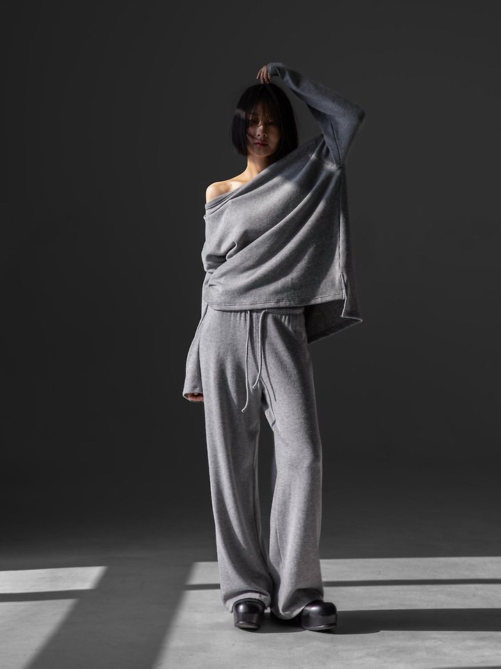 Paper Moon - Korean Women Fashion - #womensfashion - Soft Lounge Set Boat Neck Tee - 3