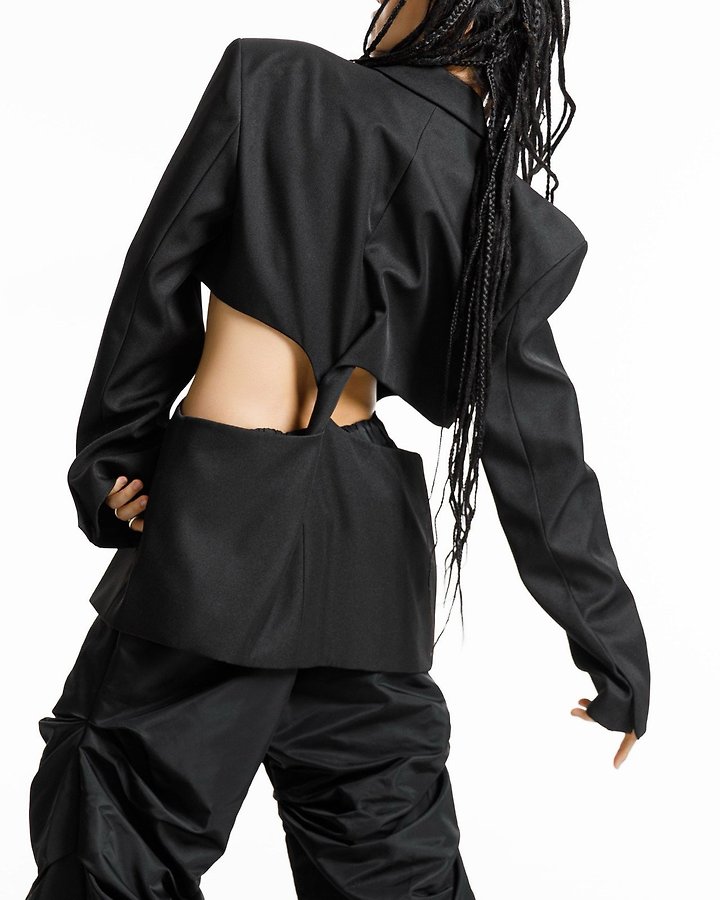 Paper Moon - Korean Women Fashion - #womensfashion - Square Shoulder Cut-Out Waist Detail Minimal Blazer
