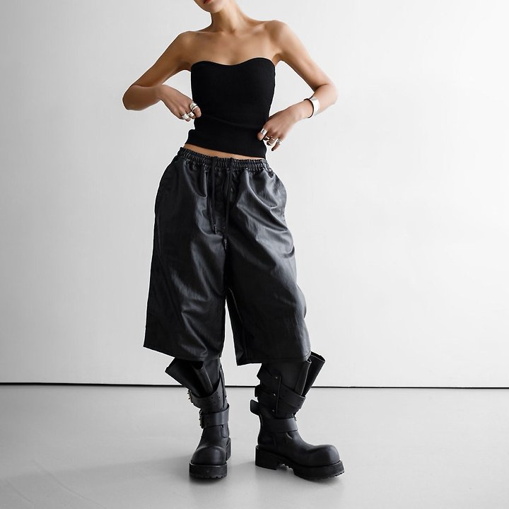 Paper Moon - Korean Women Fashion - #momslook - Tech Bermuda Pants - 4