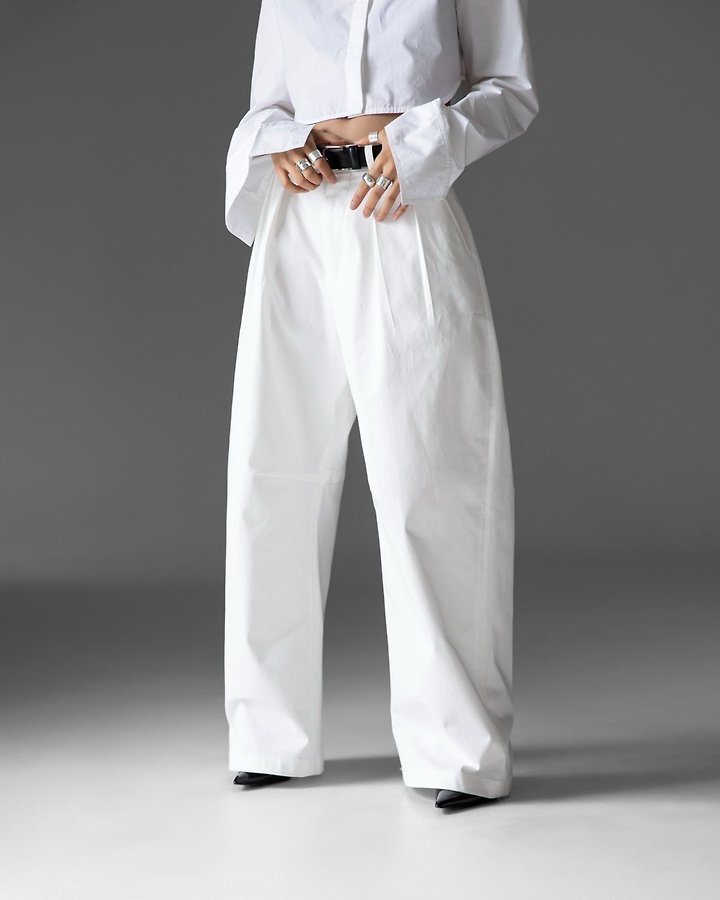 Paper Moon - Korean Women Fashion - #womensfashion - Curve Volume Wide Chino Pants - 5