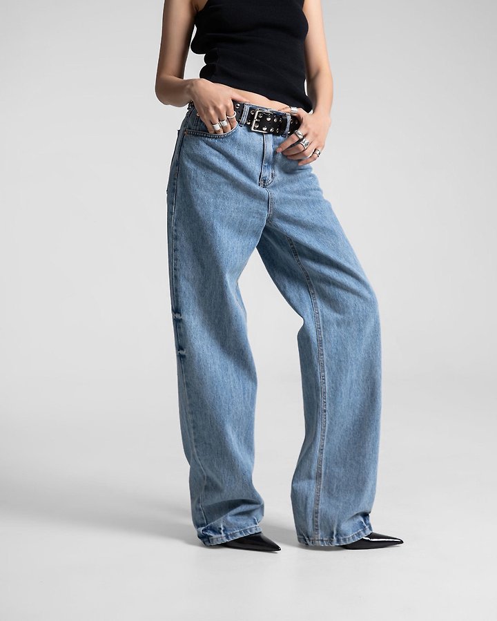 Paper Moon - Korean Women Fashion - #womensfashion - Classic Domingo Detail Straight Denim Pants - 2
