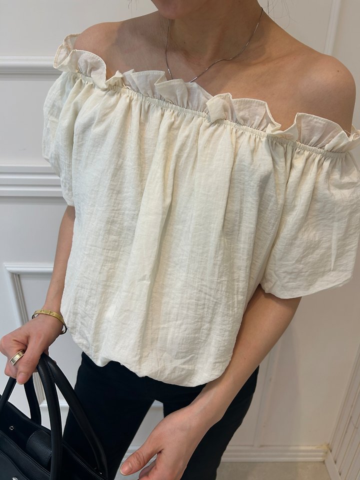 Pearls room - Korean Women Fashion - #momslook - Balloon Blouse - 5