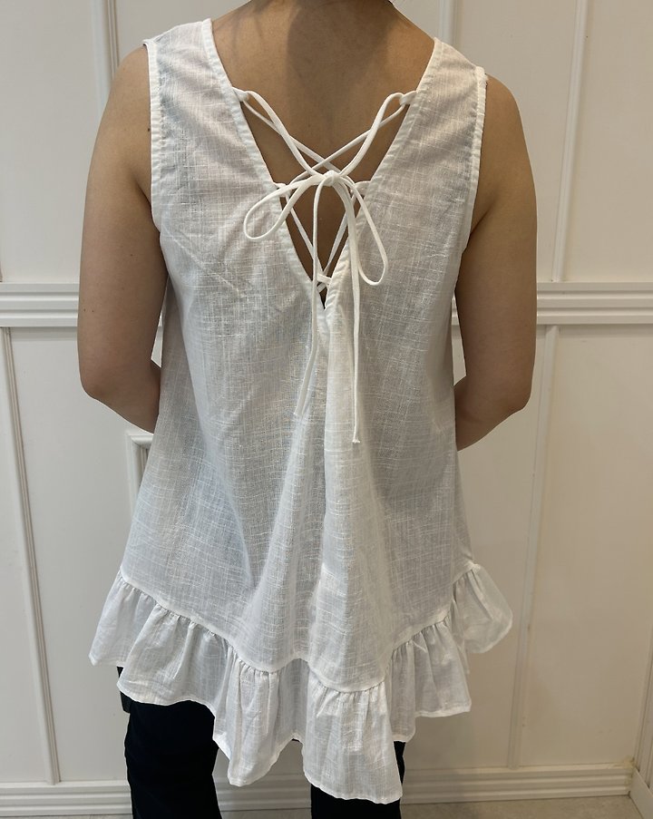 Pearls room - Korean Women Fashion - #momslook - Back String Frill Sleeveless Blouse - 10