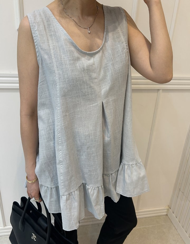 Pearls room - Korean Women Fashion - #womensfashion - Back String Frill Sleeveless Blouse - 4