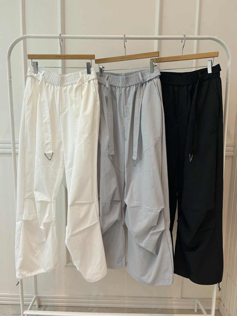 Pearls room - Korean Women Fashion - #momslook - Seam String Pants