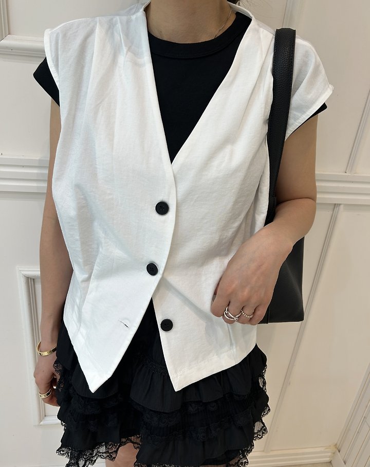 Pearls room - Korean Women Fashion - #momslook - Pintuck Vest - 10