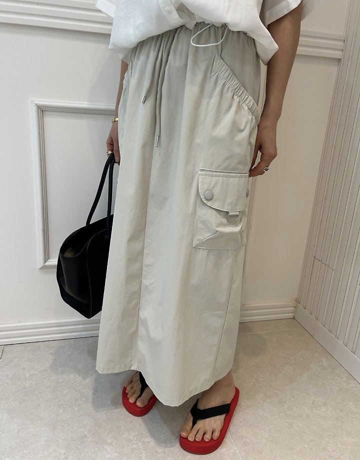Pearls room - Korean Women Fashion - #momslook - Pocket Long Skirt - 2