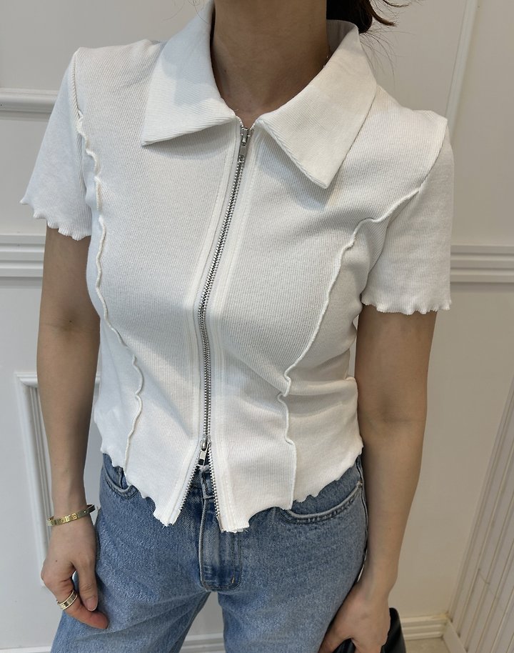 Pearls room - Korean Women Fashion - #momslook - Two-Way Zip Collar Tee - 8