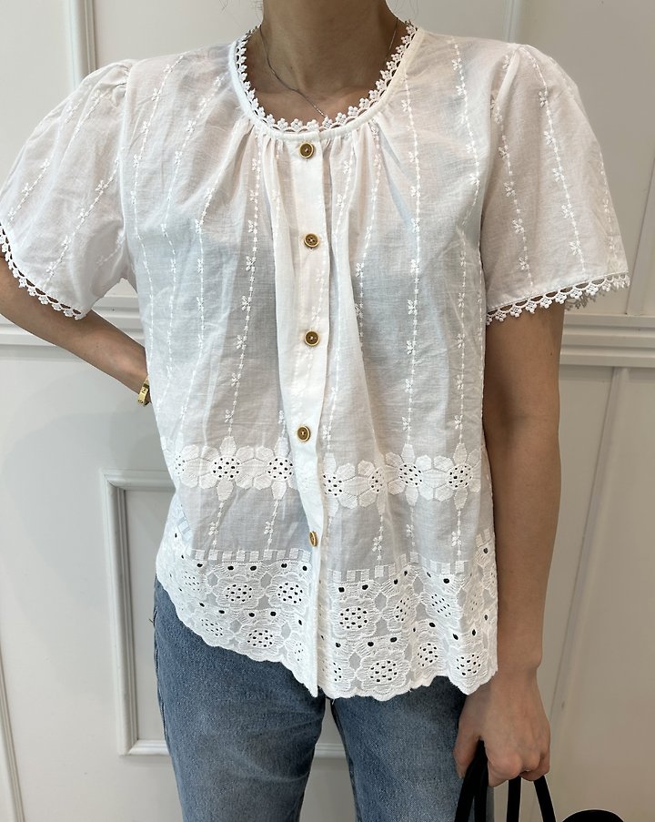 Pearls room - Korean Women Fashion - #romanticstyle - Punching Lace Blouse - 5