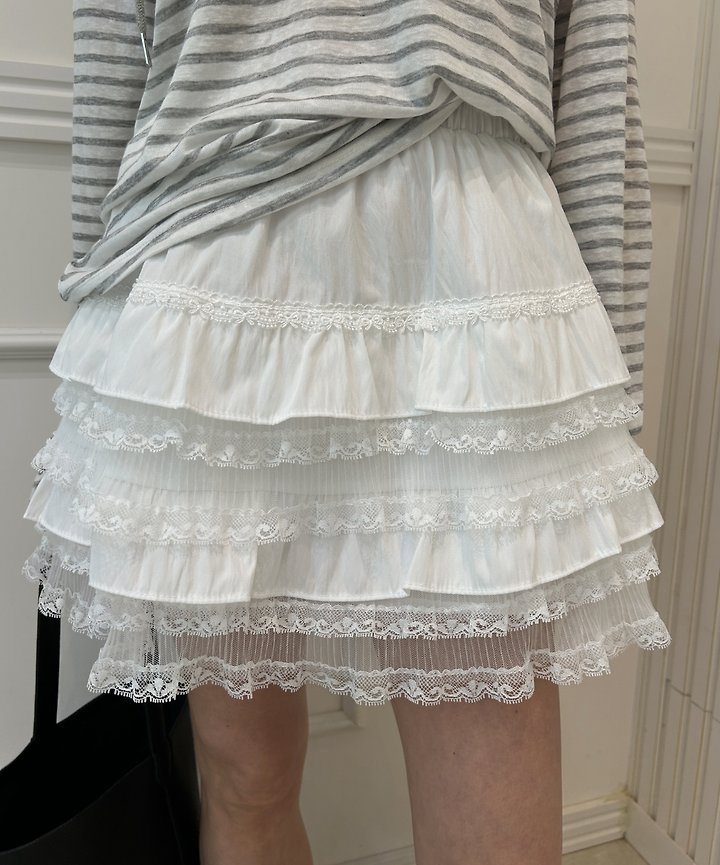 Pearls room - Korean Women Fashion - #romanticstyle - Lace Tiered Skirt