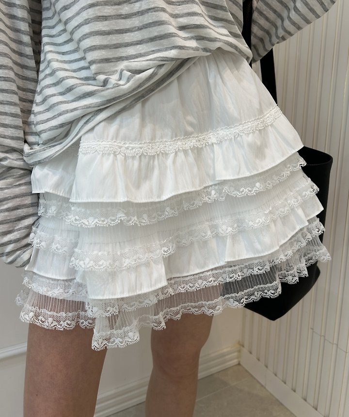 Pearls room - Korean Women Fashion - #shopsmall - Lace Tiered Skirt - 2