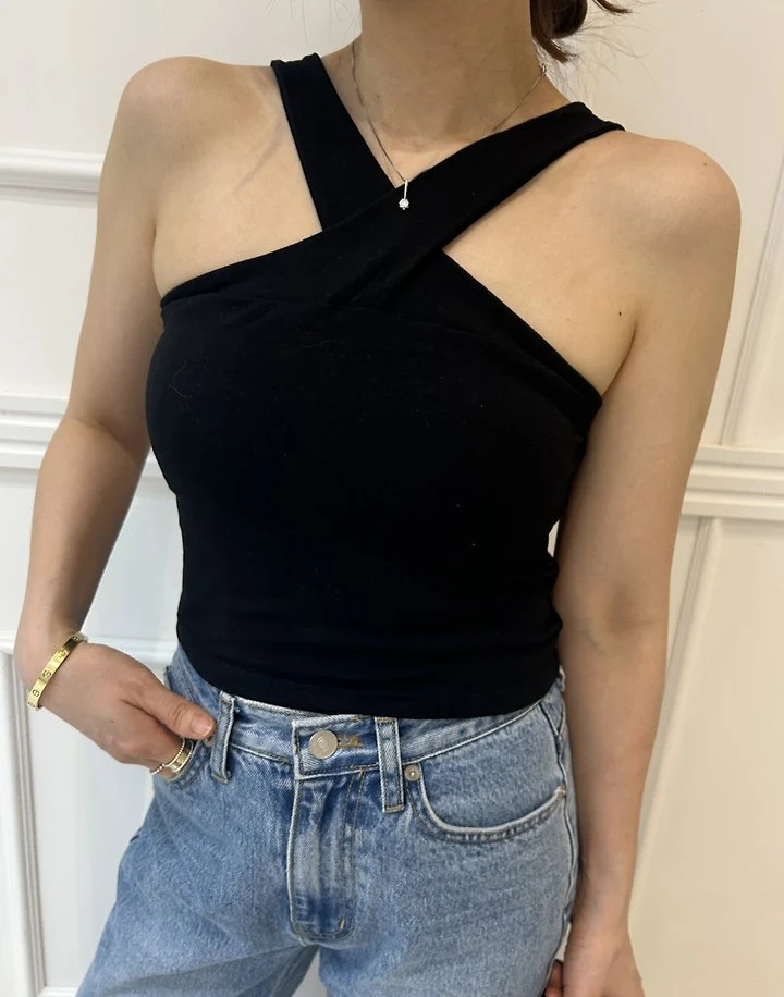 Pearls room - Korean Women Fashion - #romanticstyle - Twist Sleeveless Top - 4