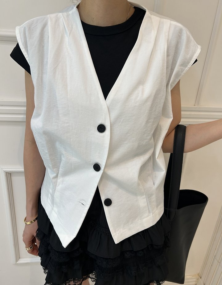 Pearls room - Korean Women Fashion - #thatsdarling - Pintuck Vest - 8