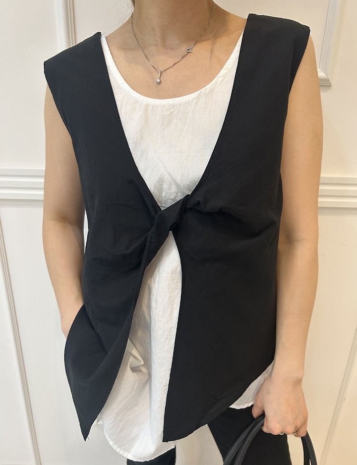 Pearls room - Korean Women Fashion - #thatsdarling - Twist Double-Layer Blouse - 2