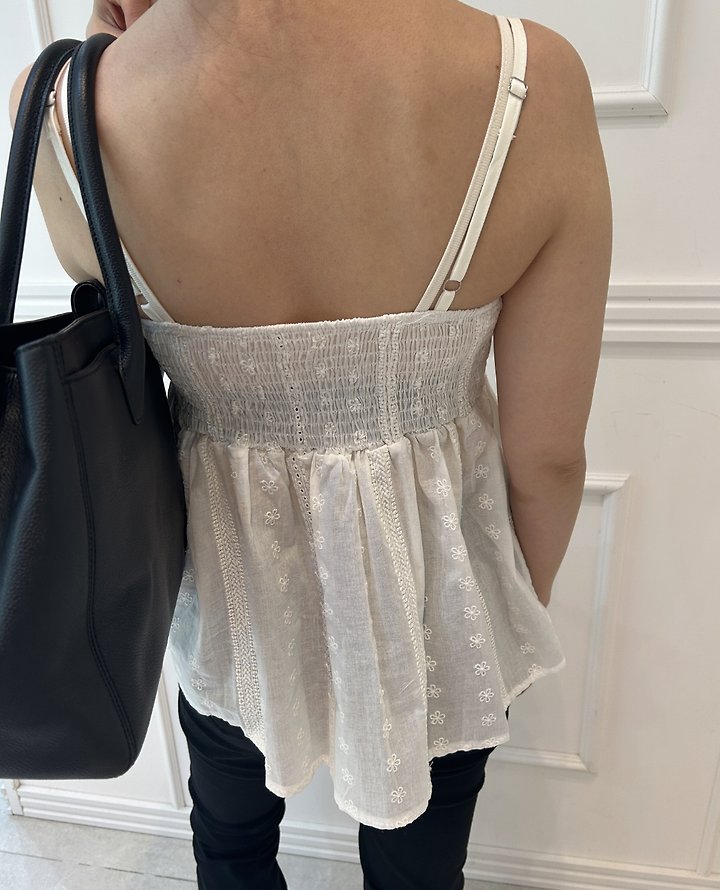 Pearls room - Korean Women Fashion - #womensfashion - Punching Lace Double Sleeveless Top - 11