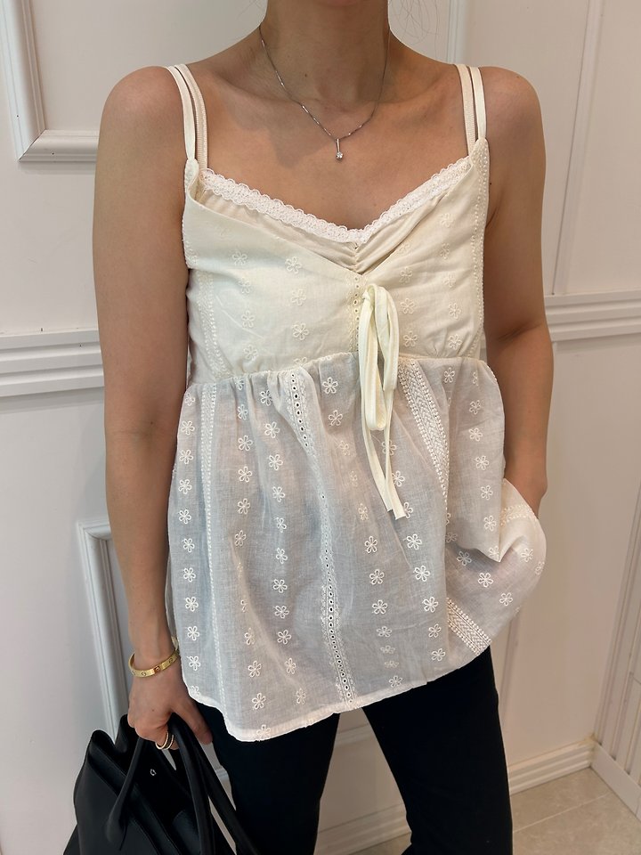 Pearls room - Korean Women Fashion - #womensfashion - Punching Lace Double Sleeveless Top - 9