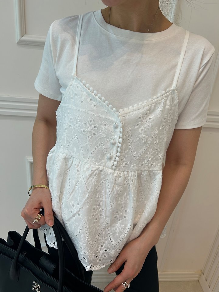Pearls room - Korean Women Fashion - #womensfashion - Punching Bean Sleeveless Top - 3