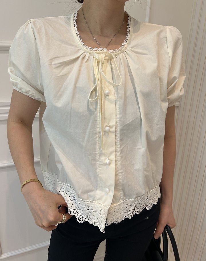 Pearls room - Korean Women Fashion - #momslook - Blanc Blouse - 4