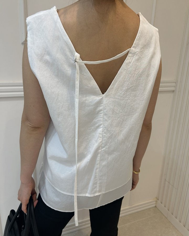 Pearls room - Korean Women Fashion - #womensfashion - Twist Double-Layer Blouse - 9