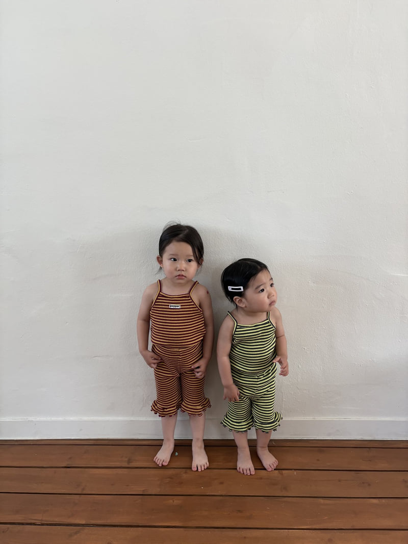 Pepper - Korean Children Fashion - #designkidswear - Melon Frill Leggings - 9