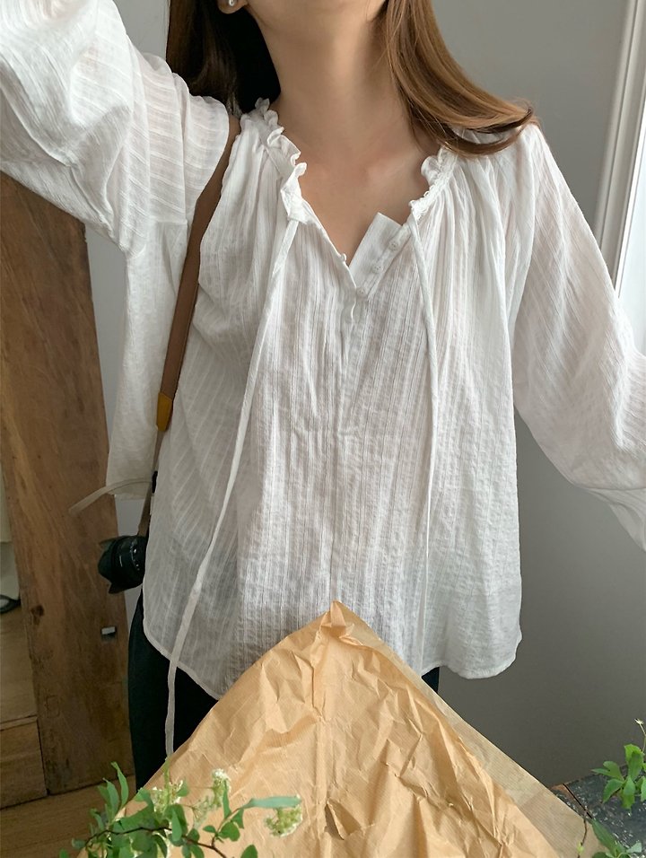 Pomelo - Korean Women Fashion - #momslook - Luen Lace Blouse - 5