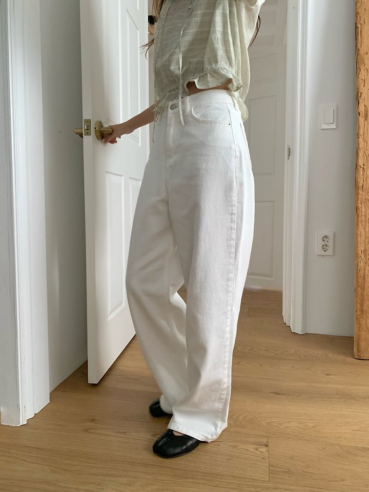 Pomelo - Korean Women Fashion - #pursuepretty - Easy Denim Pants - 10