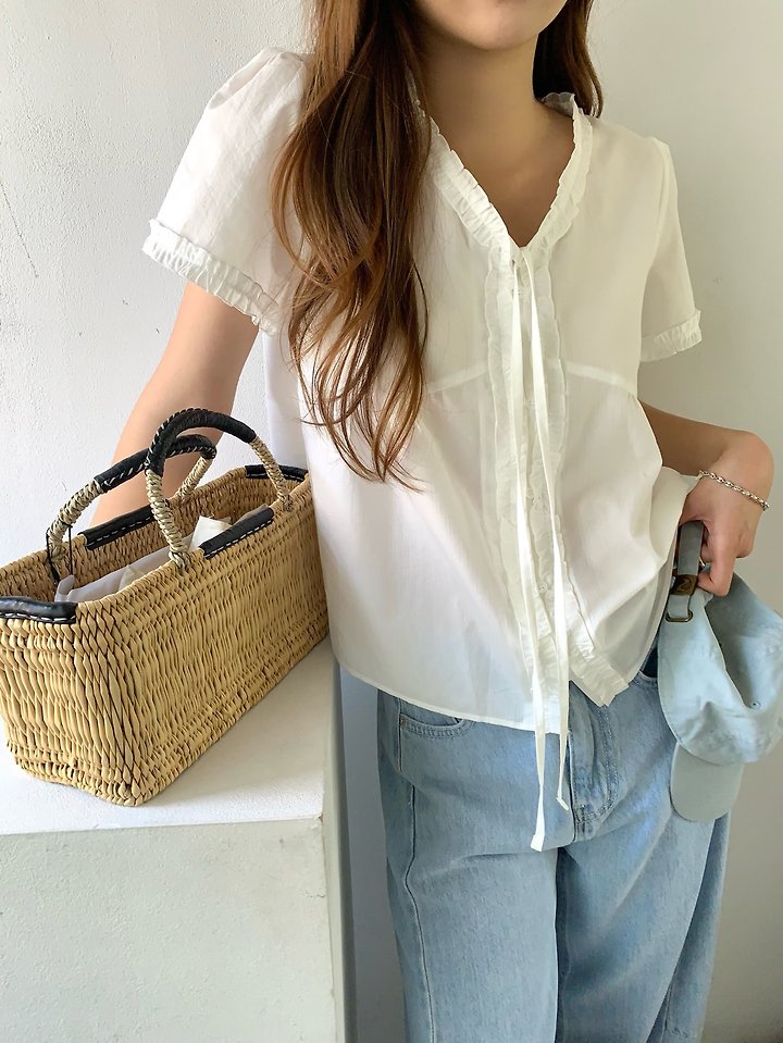 Pomelo - Korean Women Fashion - #womensfashion - Lia Frill Blouse - 10