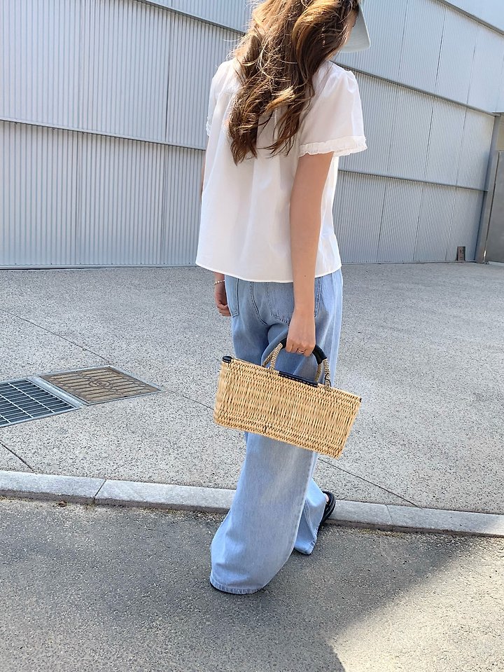 Pomelo - Korean Women Fashion - #momslook - Lia Frill Blouse - 4