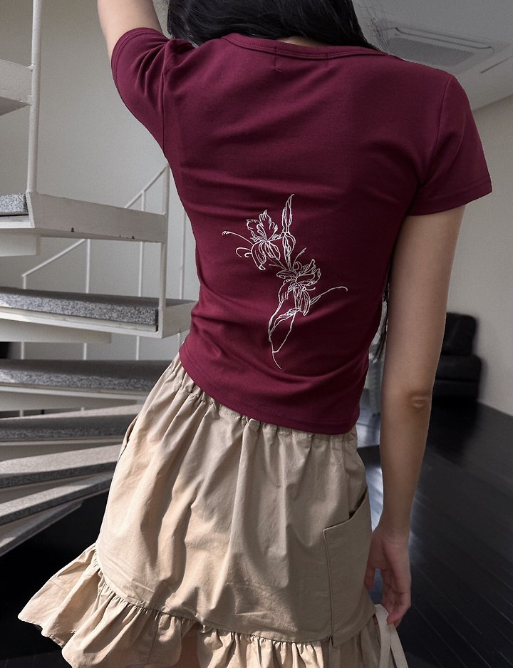 Rare Closet - Korean Women Fashion - #momslook - Flower Embroidery Tee - 7