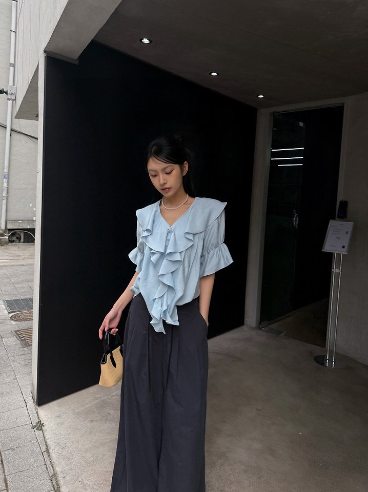 Rare Closet - Korean Women Fashion - #momslook - Atte Rive Blouse - 7