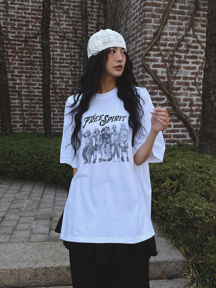 Rare Closet - Korean Women Fashion - #momslook - Spirit Slit Padded Tee - 9