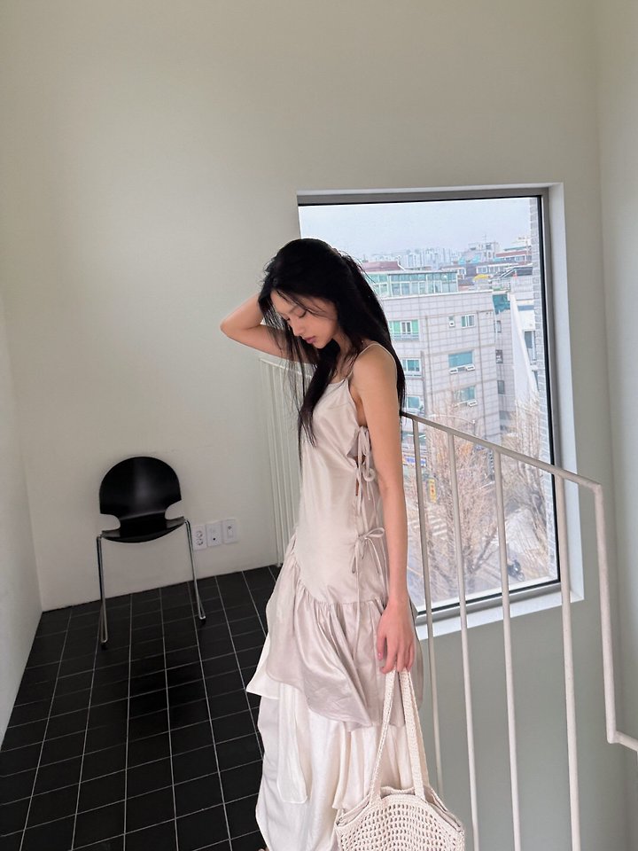Rare Closet - Korean Women Fashion - #momslook - Flow Unbalanced Frill One-piece - 7