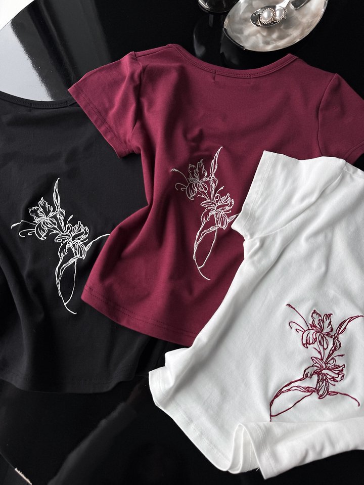 Rare Closet - Korean Women Fashion - #womensfashion - Flower Embroidery Tee - 6