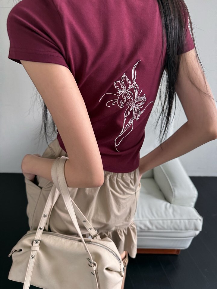 Rare Closet - Korean Women Fashion - #womensfashion - Flower Embroidery Tee - 8