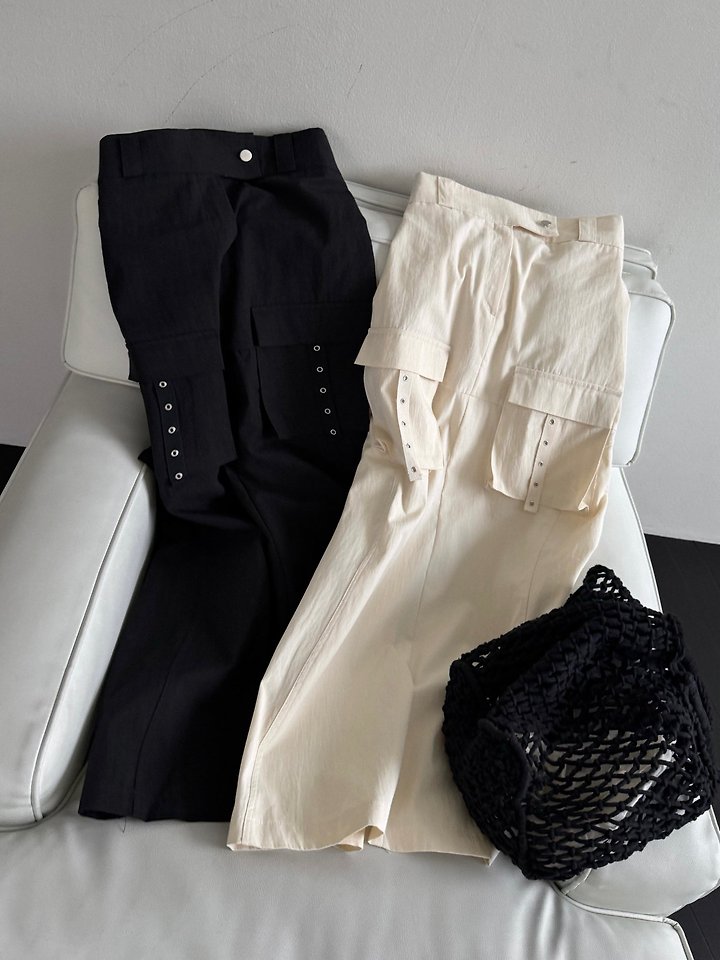 Rare Closet - Korean Women Fashion - #womensfashion - Cargo Slit Long Skirt - 11