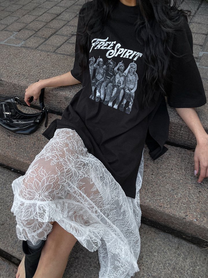 Rare Closet - Korean Women Fashion - #womensfashion - Spirit Slit Padded Tee - 2