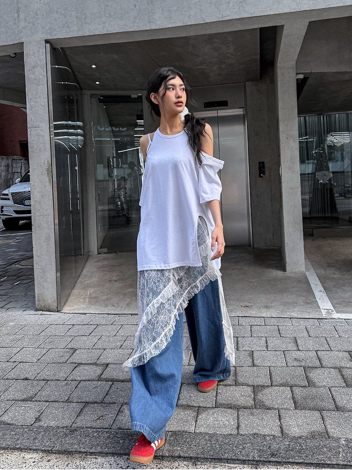 Rare Closet - Korean Women Fashion - #momslook - City Slit Boxy Tee - 4